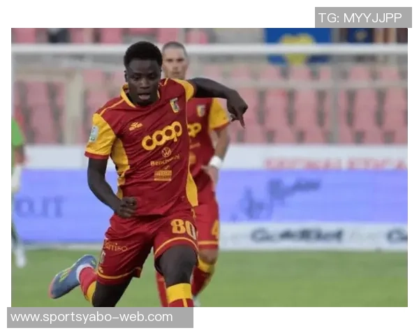 埃因霍温与维罗纳达成协议签下19岁边锋西塞交易金额为650万欧元 埃因霍温与维罗纳达成协议签下19岁边锋西塞交易金额为650万欧元